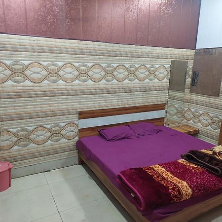 Annu Bhai Sewa Sadan Otel Mathura Dış mekan fotoğraf